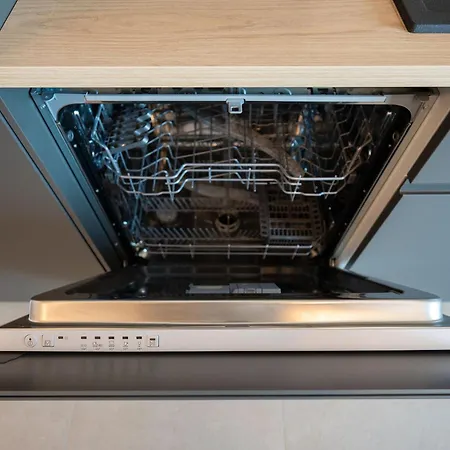 Sky Pool&spa Sea In Odyssey-parking Apartamento Mamaia