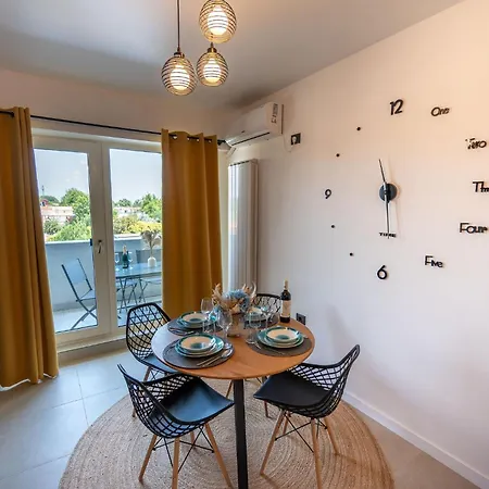 Sky Pool&spa Sea In Odyssey-parking Apartamento *