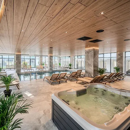 Apartamento Sky Pool&spa Sea In Odyssey-parking