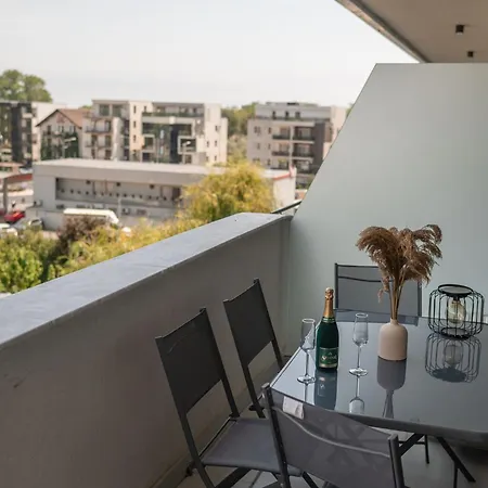 Sky Pool&spa Sea In Odyssey-parking Mamaia