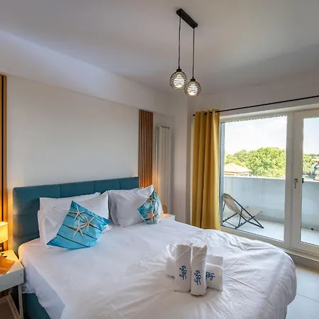 Sky Pool&spa Sea In Odyssey-parking Apartment *