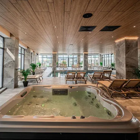 Sky Pool&spa Sea In Odyssey-parking * Mamaia